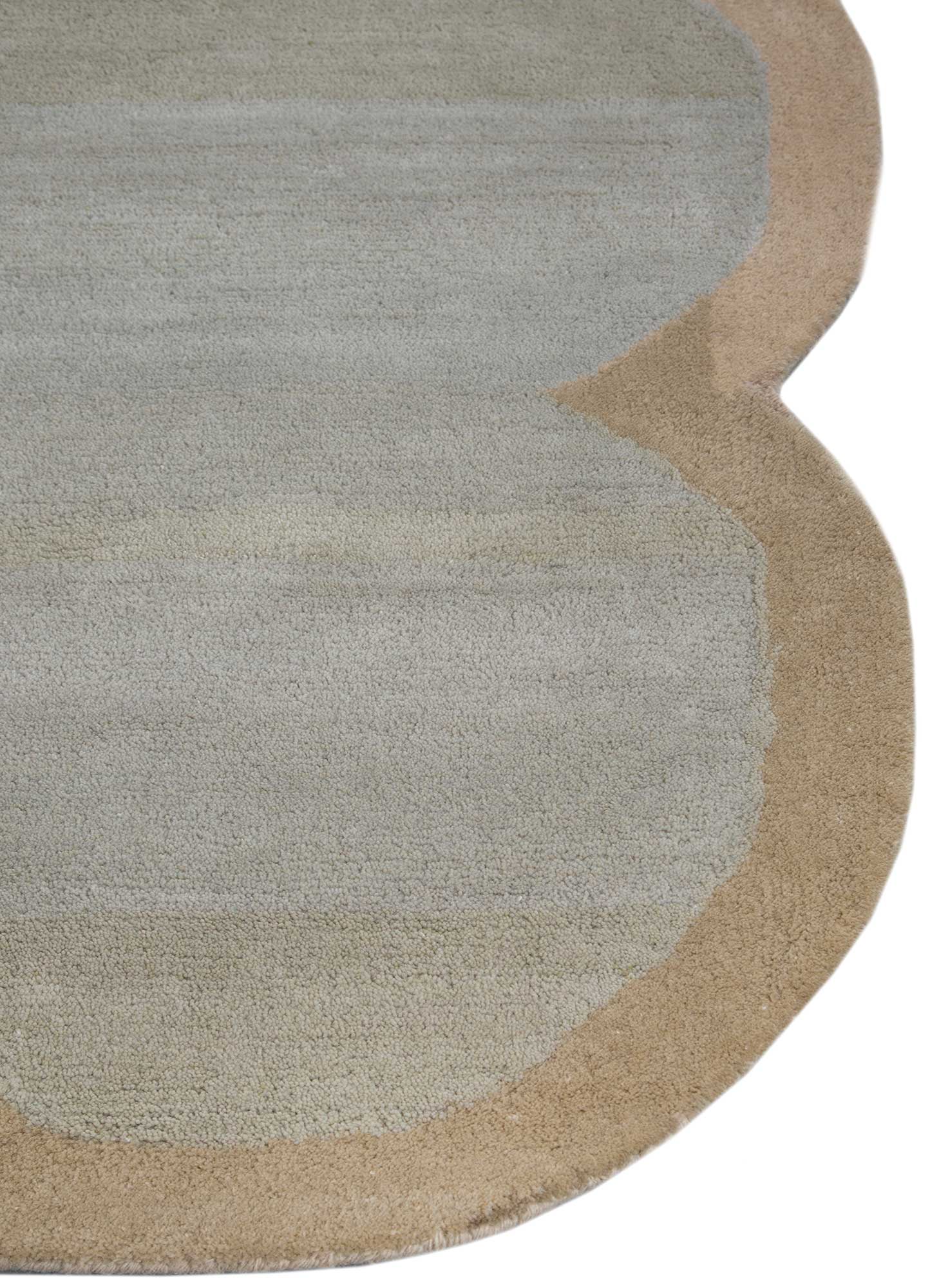 bluebell/antique white hand tufted Rugs