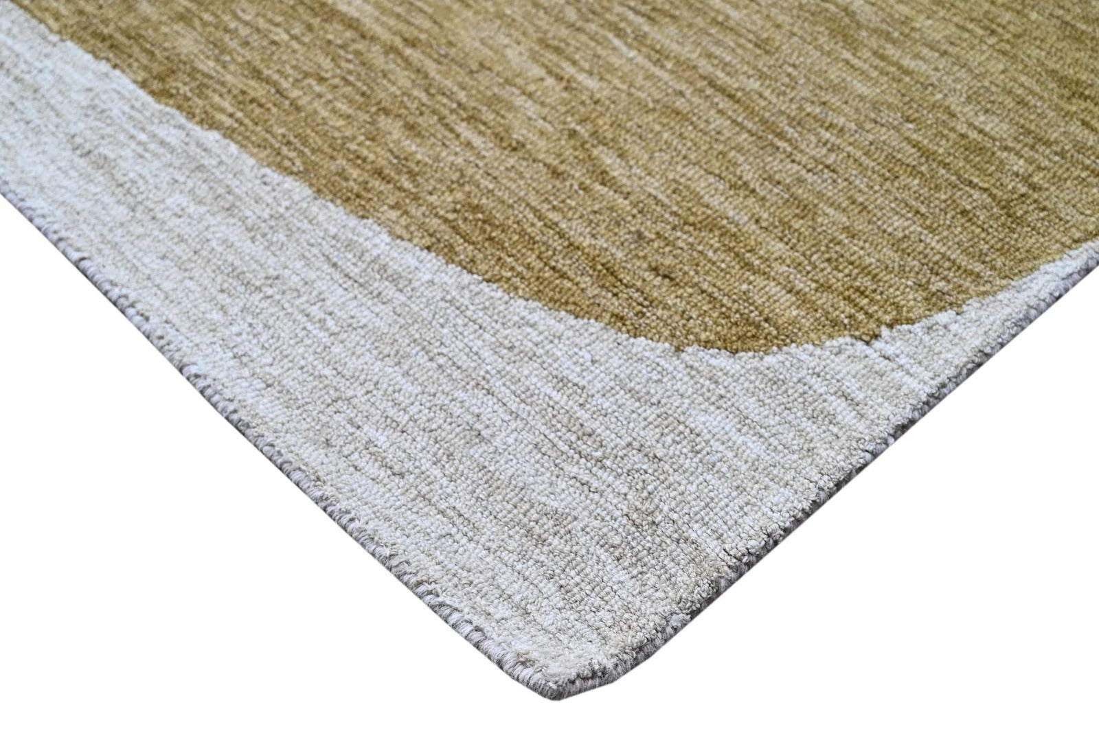 WHITE MUSTARD RUG